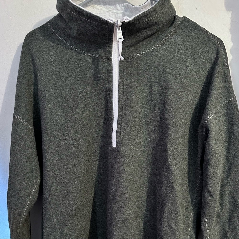 Tommy Bahama Gray Zip Up Sweater